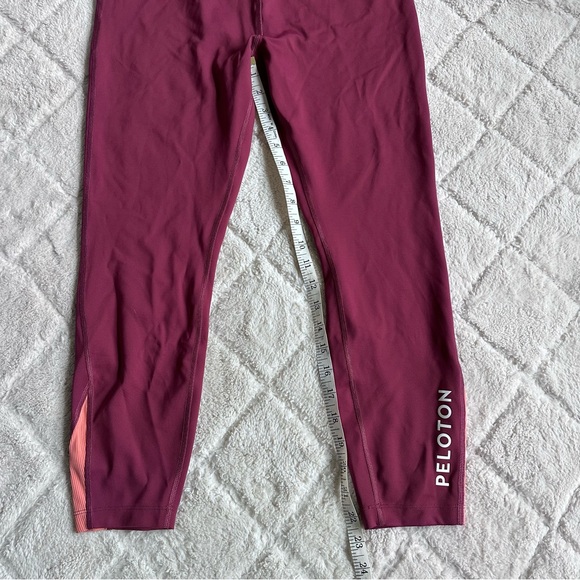 Peloton | Purple Move Mission Rib Insert Leggings | Size Extra Large - Picture 10 of 11